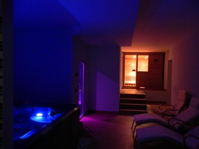 Hotel Mare Blu -- Boutique Пинето Экстерьер фото