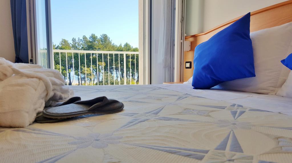 Hotel Mare Blu -- Boutique Пинето Экстерьер фото